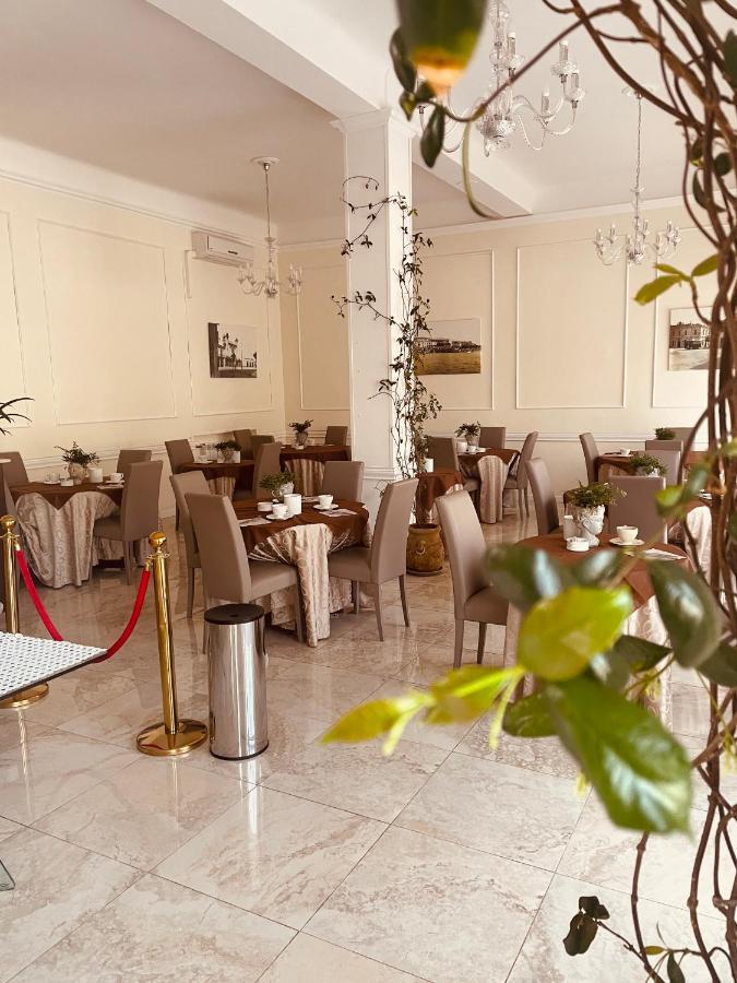 Hotel Regina Margherita Bordighera Luaran gambar